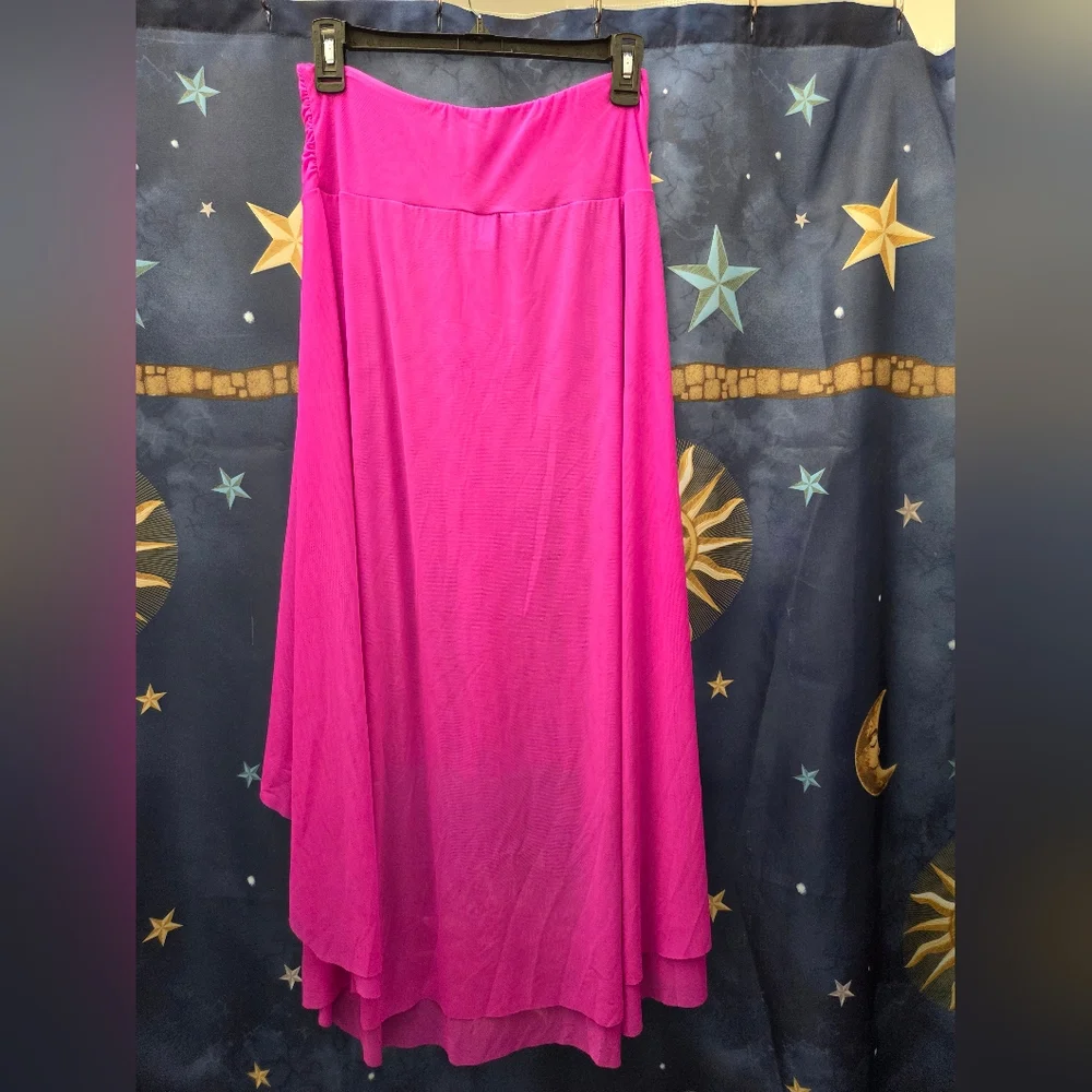 VENUS Vibrant Pink and Purple Strapless Beach Cover Up Bundle Of Two (2) - Picture 5 of 6